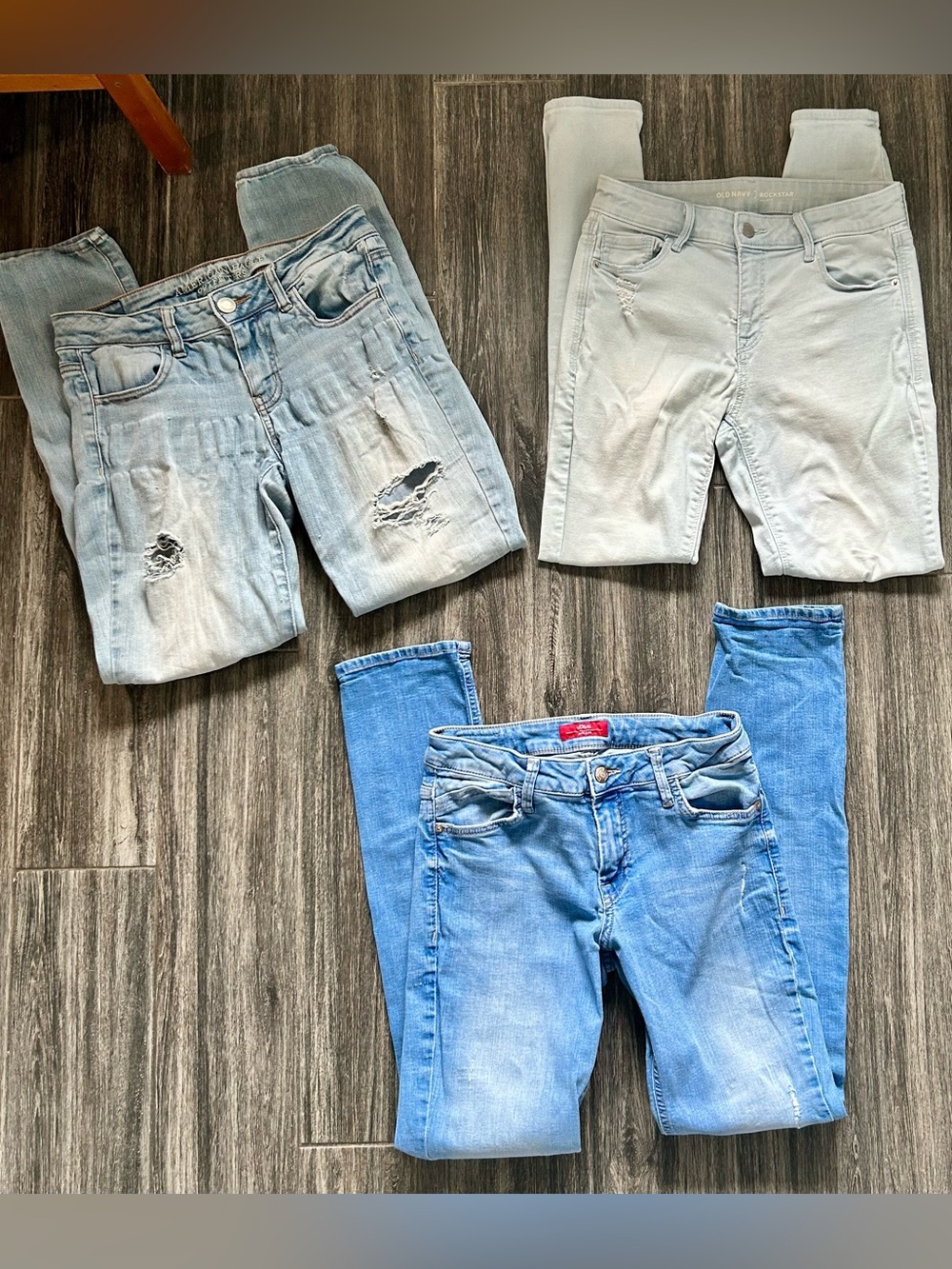Women’s Distressed Jeans 3 denim blue destroyed Sz 4 American Eagle